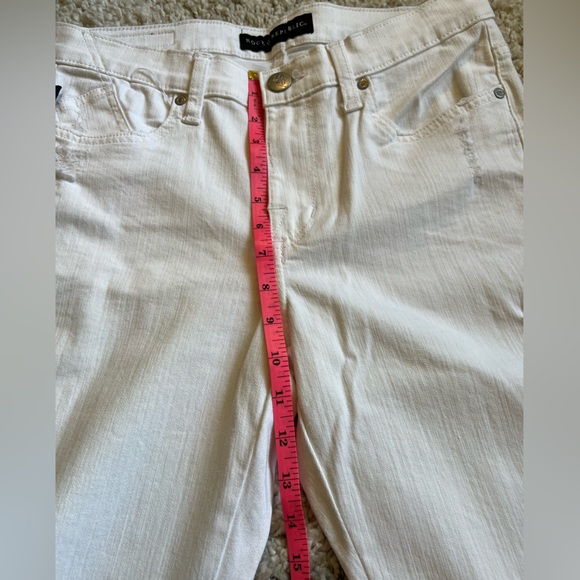 Women’s Rock & Republic Berlin Mid-Rise Skinny Jeans - Picture 8 of 10